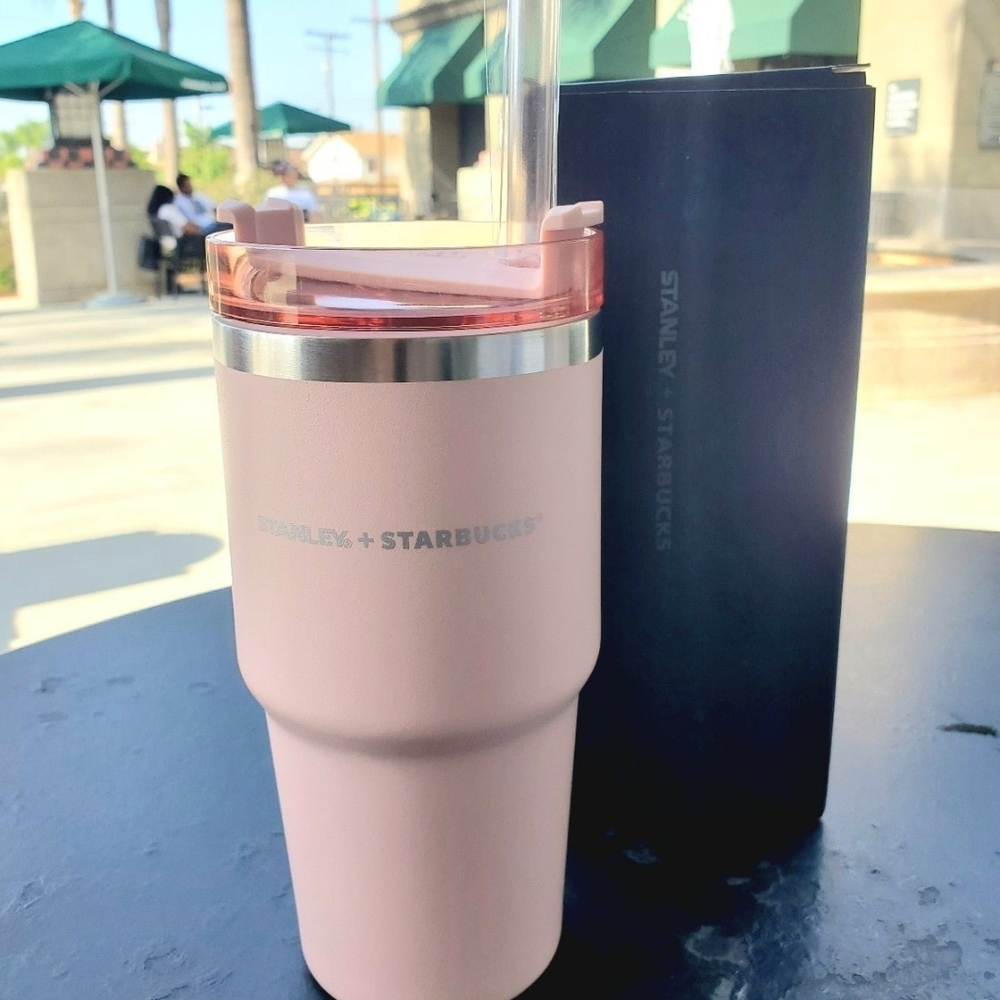 New Stanley X Starbucks Cup light baby pink thermos limited edition Parade - Picture 1 of 1
